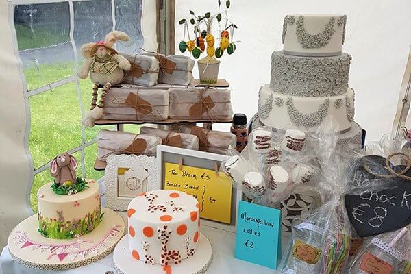 Choisir le Wedding Cake Parfait avec Elizabeth's Cake Emporium
